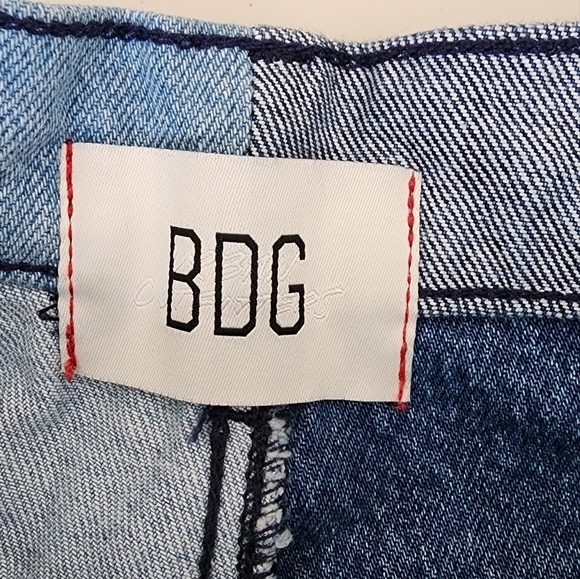 BDG High Waisted Baggy Jean Patched Women's Size 25. - Picture 7 of 8